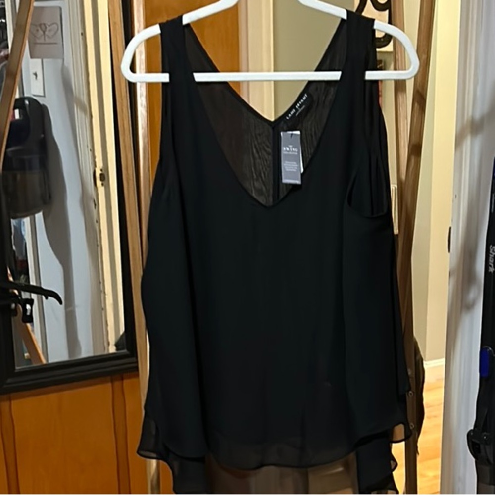 Black Sleeveless V-Neck Chiffon Layered Tank Top - Size Tag Visible